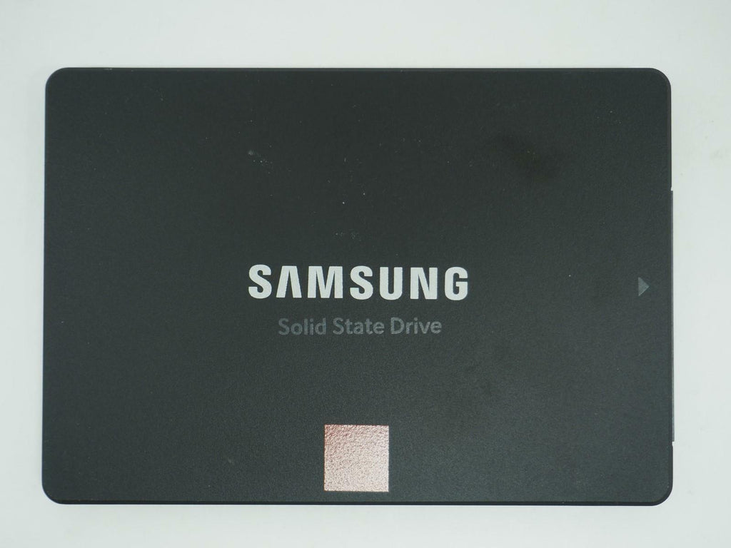 Samsung 860 PRO 1TB 2.5" SATA V-NAND SSD Tested, Wiped - MZ-76P1T0